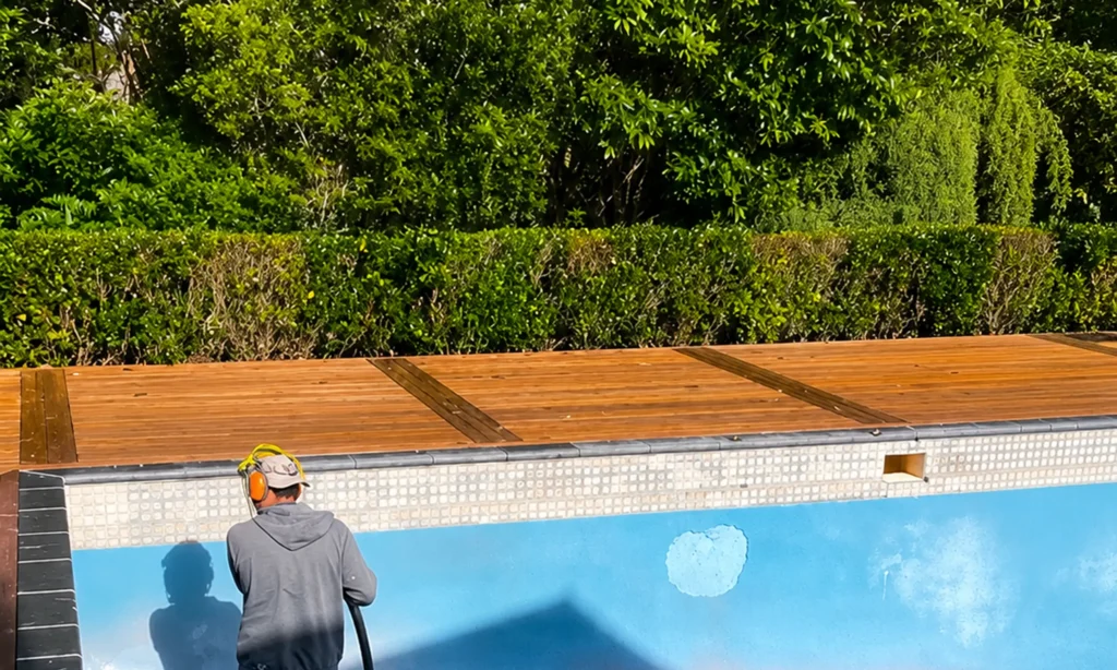 Solitaire Lane Pool Sandblasting and Polyfusion Coating